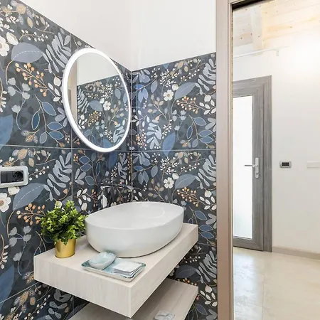 8 Di Desing A 200m Dal Mare